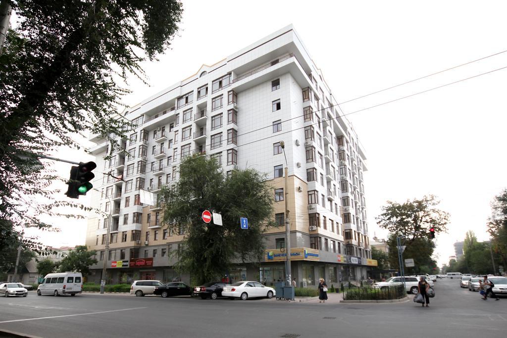 Oscar'S Apartments Biszkek Zewnętrze zdjęcie